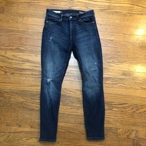 Gap resolution true skinny jeans